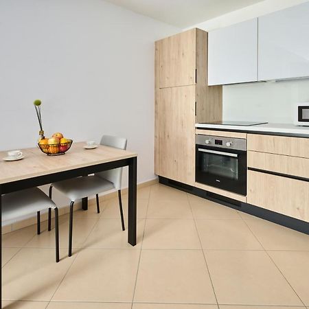Supreme Studio Apartment Bijoux Umag Exterior foto