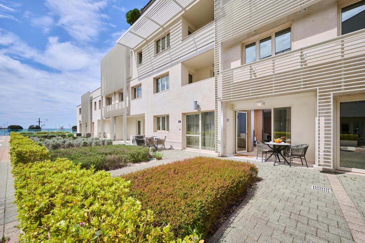 Supreme Studio Apartment Bijoux Umag Exterior foto