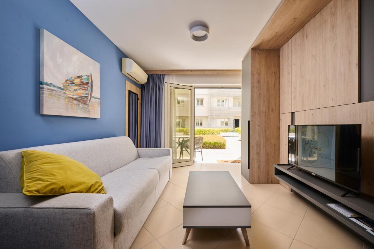 Supreme Studio Apartment Bijoux Umag Exterior foto